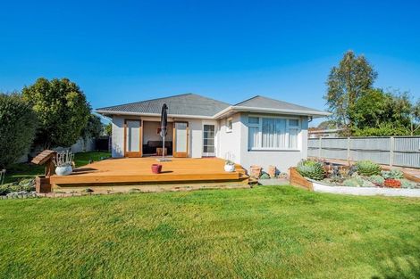Photo of property in 22 Chervier Street, Leeston, 7632