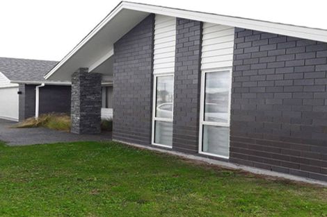 Photo of property in 44 Watkins Road, Cambridge, 3434