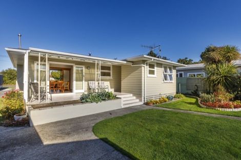 Photo of property in 10 Bond Street, Marton, 4710