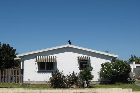 Photo of property in 9 Denniston Crescent, Redwood, Christchurch, 8051