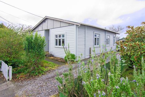 Photo of property in 30 Cambridge Terrace, Masterton, 5810