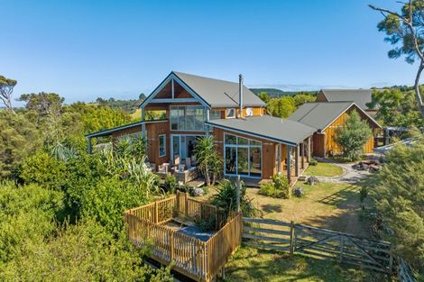 Photo of property in 516 Fordyce Road, South Head, Helensville, 0874