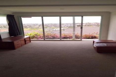 Photo of property in 281 Sturges Road, Henderson Valley, Auckland, 0612