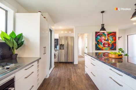 Photo of property in 98 Barr Street, Kenmure, Dunedin, 9011