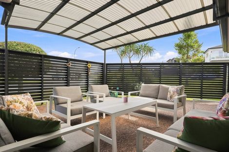 Photo of property in 2 Flavell Drive, Orewa, 0931