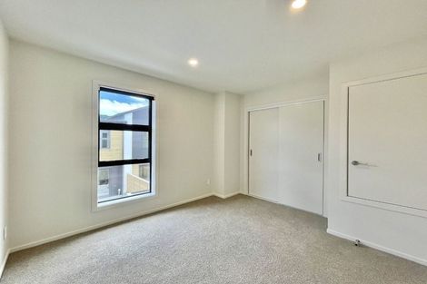 Photo of property in 8 Te Ara O Ralph Olsen, Wainuiomata, Lower Hutt, 5014