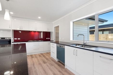 Photo of property in 3 Te Tiireke Drive, Glenview, Hamilton, 3206