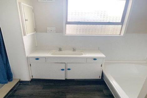 Photo of property in 21c Flower Street, Bulls, 4818