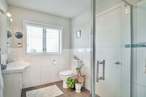 Photo of property in 96 Harper Road, Waimarama, Havelock North, 4294