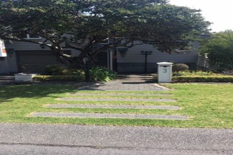 Photo of property in 3 Douglas Street, Paraparaumu Beach, Paraparaumu, 5032