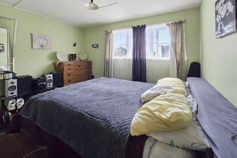 Photo of property in 18a-b Colvin Street, Westport, 7825