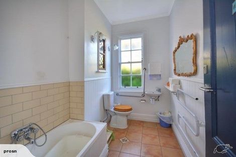 Photo of property in 125 London Street, Dunedin Central, Dunedin, 9016