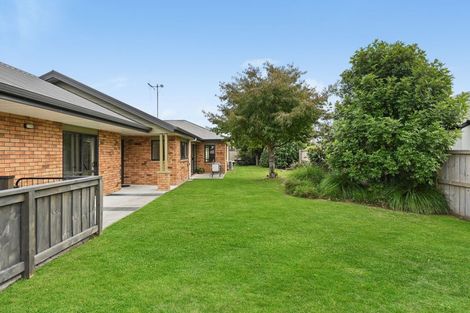 Photo of property in 15 Aldona Place, Fairview Downs, Hamilton, 3214