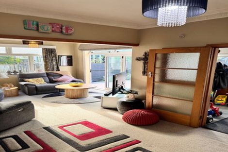 Photo of property in 152a Russell Street, Palmerston North, 4414