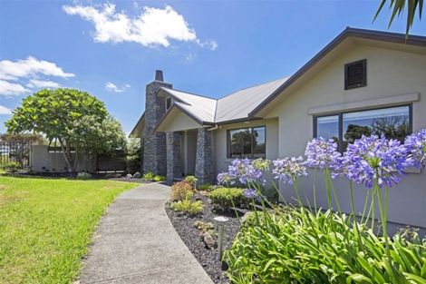 Photo of property in 149 Point View Drive, East Tamaki Heights, Auckland, 2016