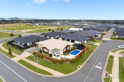 Photo of property in 3 Blacklock Road, Pyes Pa, Tauranga, 3112