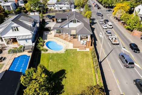 Photo of property in 3 Strowan Road, Strowan, Christchurch, 8052