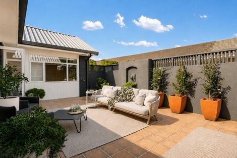 Photo of property in 1/19 Saltburn Road, Milford, Auckland, 0620