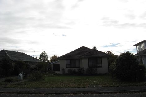 Photo of property in 74 Sawyers Arms Road, Northcote, Christchurch, 8052
