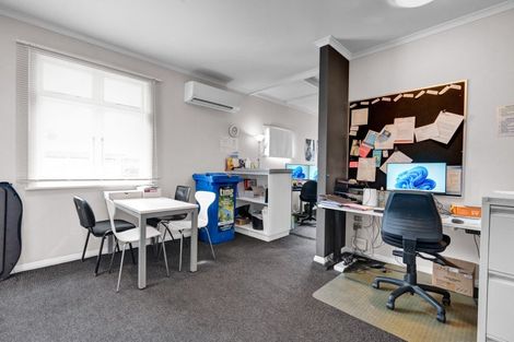 Photo of property in 21 Northgate, Strandon, New Plymouth, 4312