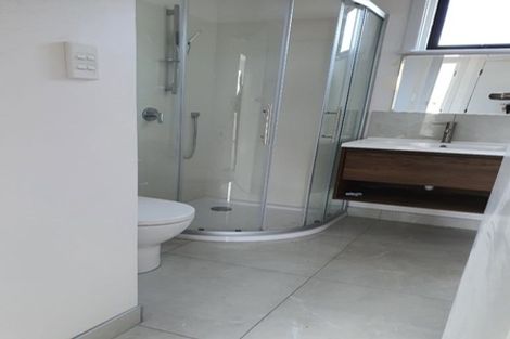 Photo of property in 13 Wylie Avenue, Sunnynook, Auckland, 0620