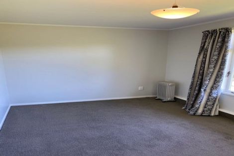 Photo of property in 12 Harland Street, Brooklyn, Wellington, 6021