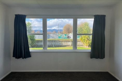 Photo of property in 2 Collingwood Street, Levin, 5510