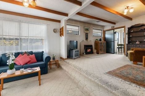 Photo of property in 15 Wright Street, Wainuiomata, Lower Hutt, 5014