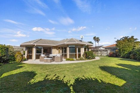 Photo of property in 24 Santa Monica Drive, Papamoa Beach, Papamoa, 3118