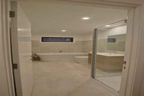 Photo of property in 24 Palm Avenue, Hokowhitu, Palmerston North, 4410