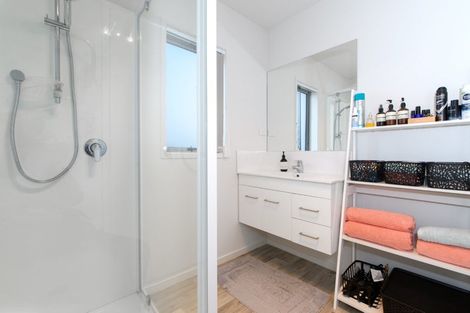 Photo of property in 11 Kamahi Crescent, Papamoa Beach, Papamoa, 3118