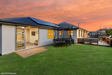 Photo of property in 16 Augustine Drive, Aidanfield, Christchurch, 8025