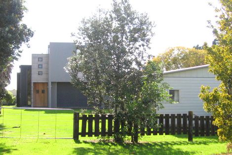 Photo of property in 27 Harsant Avenue, Hahei, Whitianga, 3591