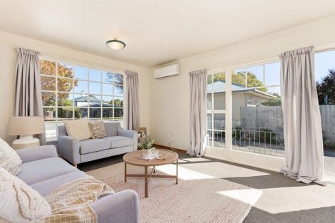 Photo of property in 1/400 Memorial Avenue, Burnside, Christchurch, 8053