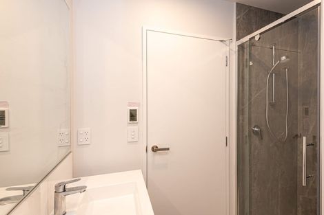 Photo of property in 2/37 Webb Street, St Albans, Christchurch, 8014