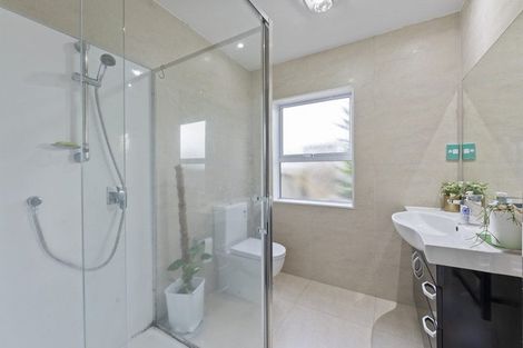 Photo of property in 57 Pitt Avenue, Clendon Park, Auckland, 2103