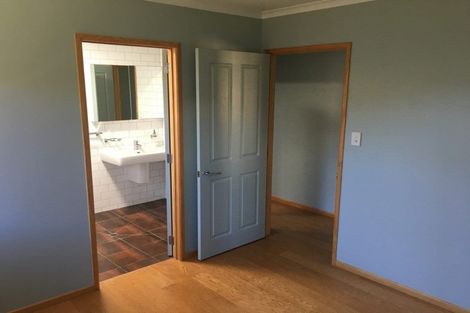 Photo of property in 2 Mooring Close, Haruru, 0204