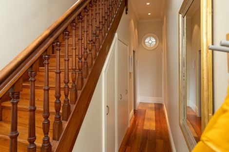 Photo of property in 16 Saint Mary Street, Thorndon, Wellington, 6011