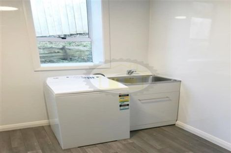 Photo of property in 42 Manor Place, Dunedin Central, Dunedin, 9016