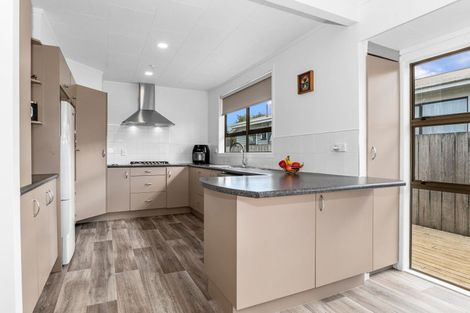 Photo of property in 35 Old Onerahi Road, Onerahi, Whangarei, 0110