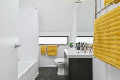 Photo of property in 90 Majoribanks Street, Mount Victoria, Wellington, 6011