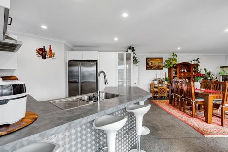 Photo of property in 22 Koromiko Street, Inglewood, 4330