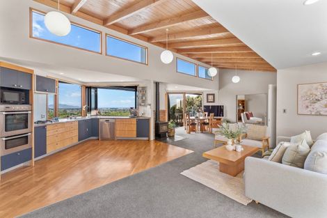 Photo of property in 62 Sunglo Terrace, Otaki, 5512