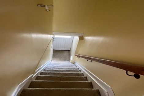 Photo of property in 9 Lewis Road, Pakuranga, Auckland, 2010