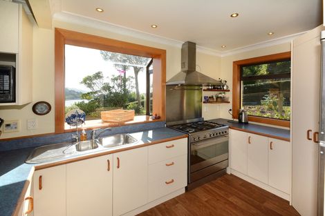 Photo of property in 22 District Road, Roseneath, Port Chalmers, 9023