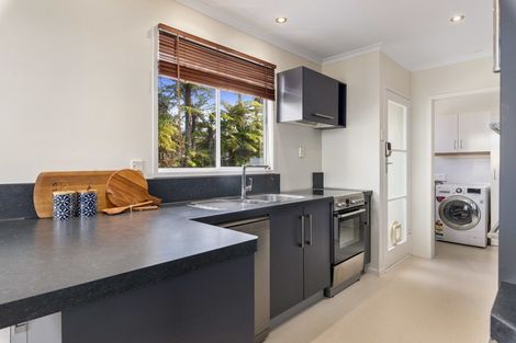 Photo of property in 2 Paterson Grove, Pukehangi, Rotorua, 3015