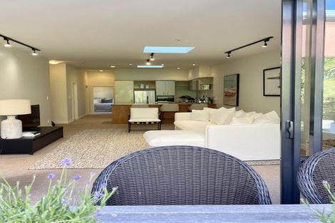 Photo of property in 3/36 Victoria Road, Devonport, Auckland, 0624