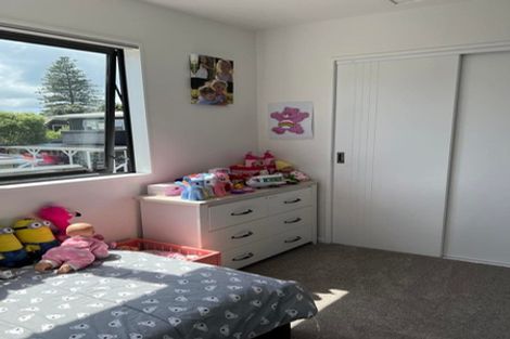 Photo of property in 94d Bay Street, Red Beach, 0932