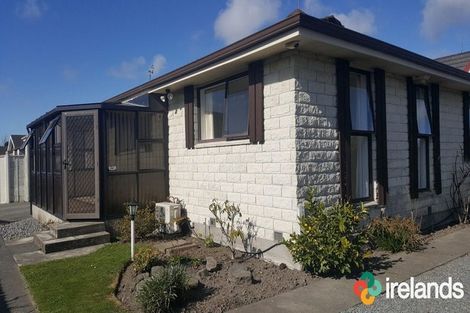 Photo of property in 1/208 Grimseys Road, Redwood, Christchurch, 8051