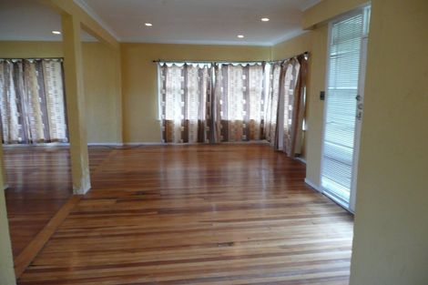 Photo of property in 1/83 Hutchinson Avenue, New Lynn, Auckland, 0600